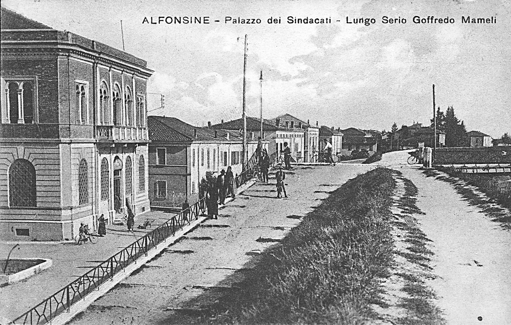 casa-popolo-palazzo-sindaca.jpg (994309 byte)